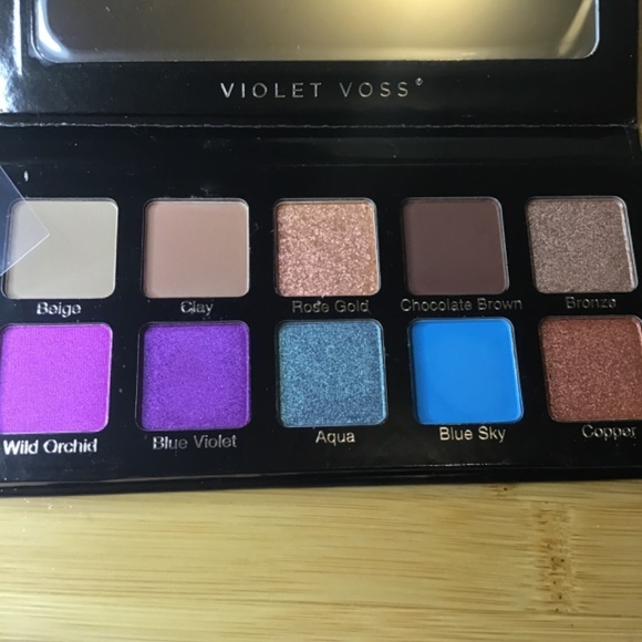 Violet Voss essentials 2 pallet pro series - Picture 3 of 8